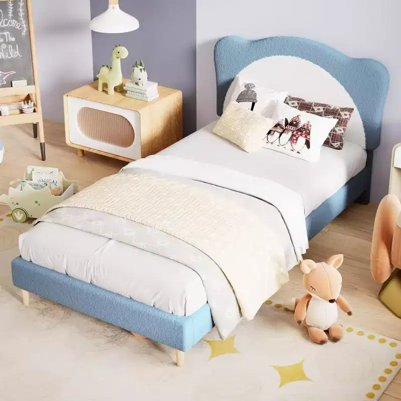 GustoWave Upholstered Bed Frame for Children with Scalloped Headboard, Comfy Velvet Single Bed, No Slatted Base Needed